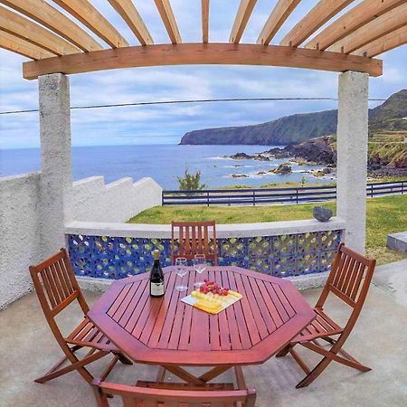 Villa Casa Beira Mar à Mosteiros  Extérieur photo